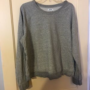 Grey fitted old navy sweat shirt